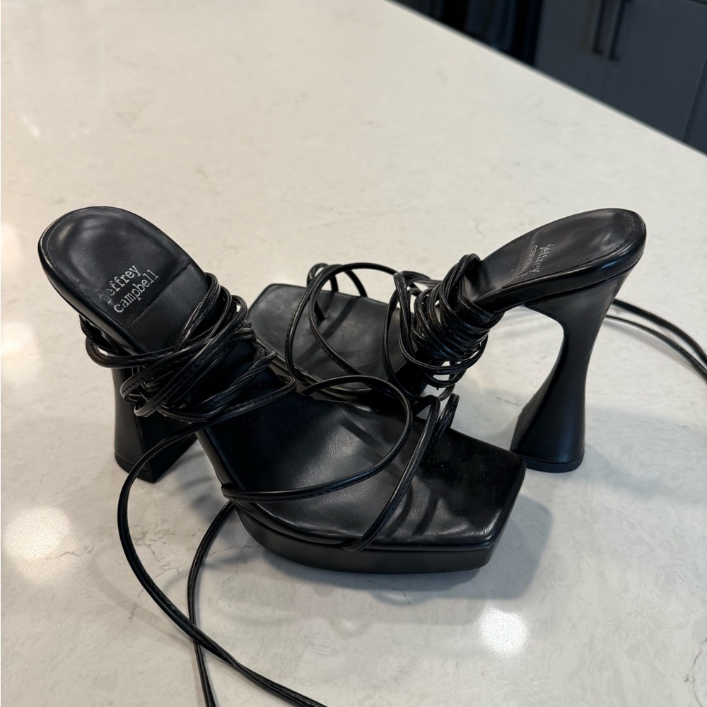 Jeffrey Campbell Black Heels Sleek Design